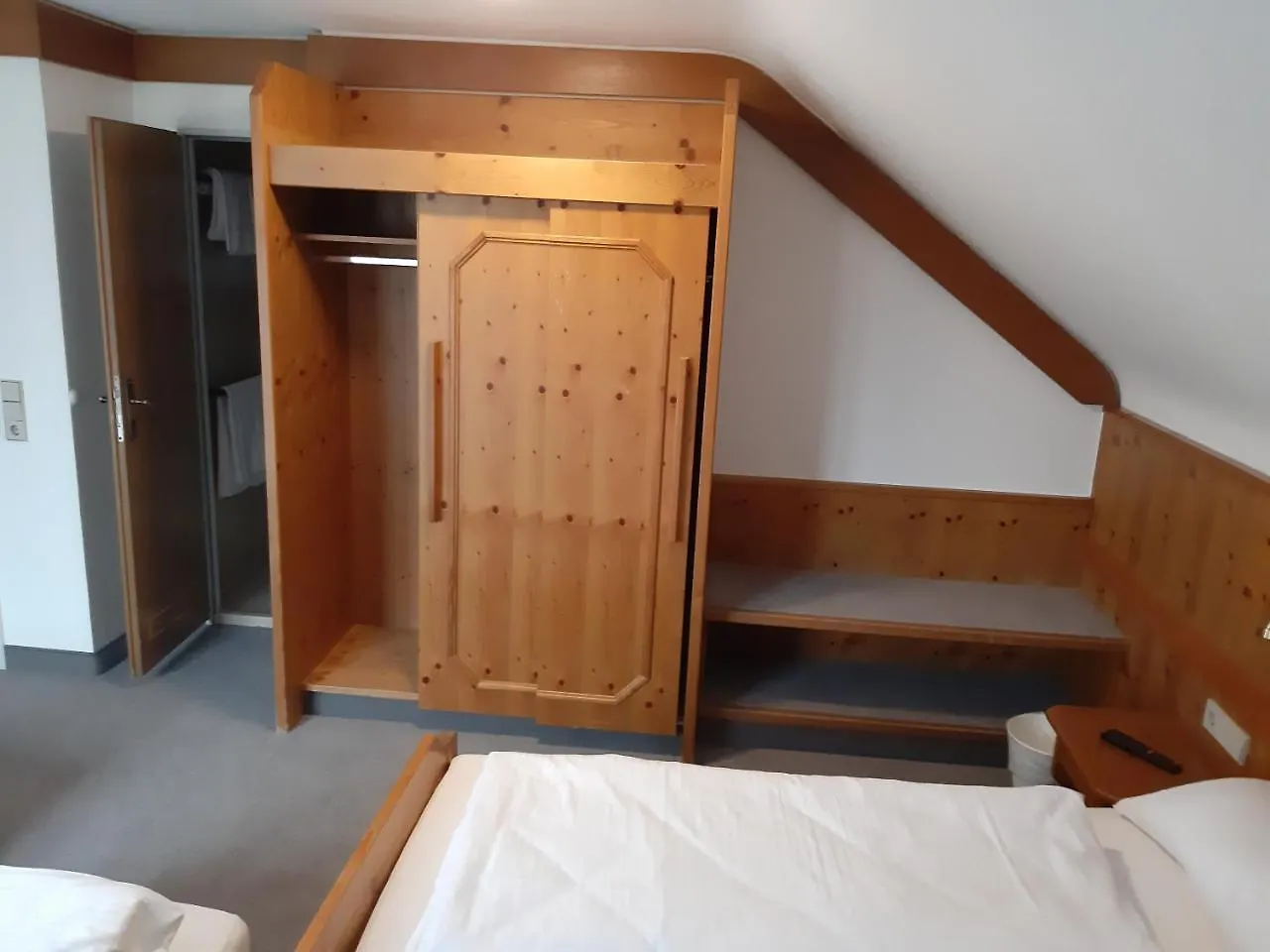 Braeuhotel Steig 3*, Lindau